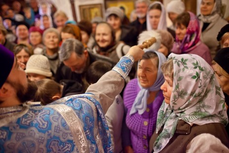 Празднование Казанской иконы Божией Матери в Александро-Невском храме Красноармейска