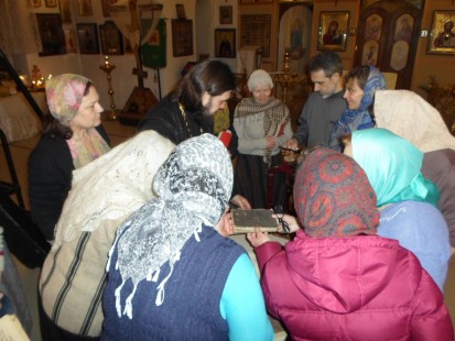 Занятия со взрослыми прихожанами по церковной литературе в Александро-Невском храме, февраль 2017 года